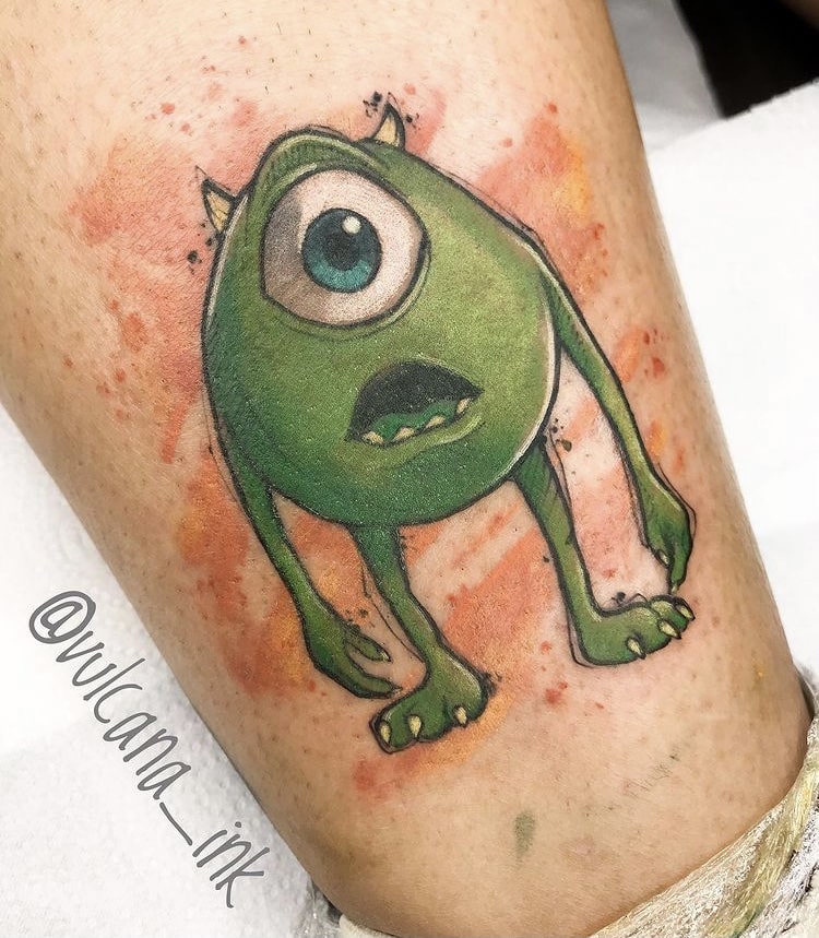 Foto de tatuagem feita por Rapha Pereira (@vulcana_ink)