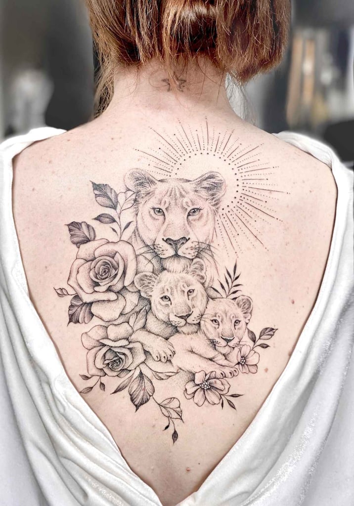 Foto de tatuagem feita por Mônica Nunes (@studiomtattoo)